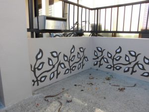 前橋市西善町　門塀デザイン塗装