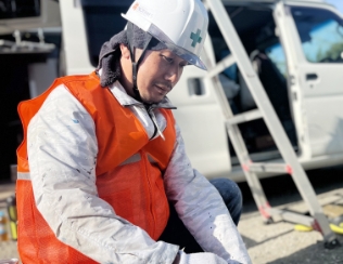 施工中画像：小梶慎也